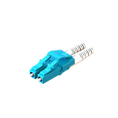 Buen precio Conector de fibra óptica LC con carcasa larga baja pérdida y alta precisión para instalaciones en el local en línea