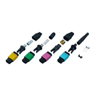 calidad Conector de fibra MPO intercambiable de alta precisión para transmisión de datos sin problemas fábrica