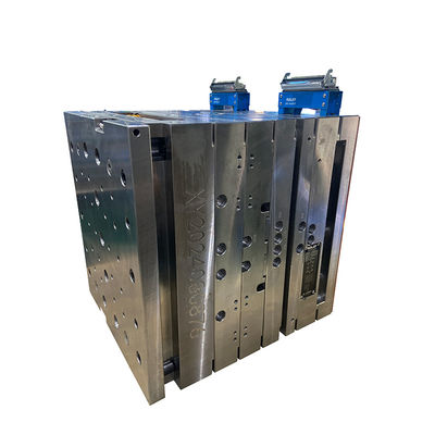 Herramientas de acero y moldeo por inyección de sobremoldeo CNC EDM Taller libre de polvo